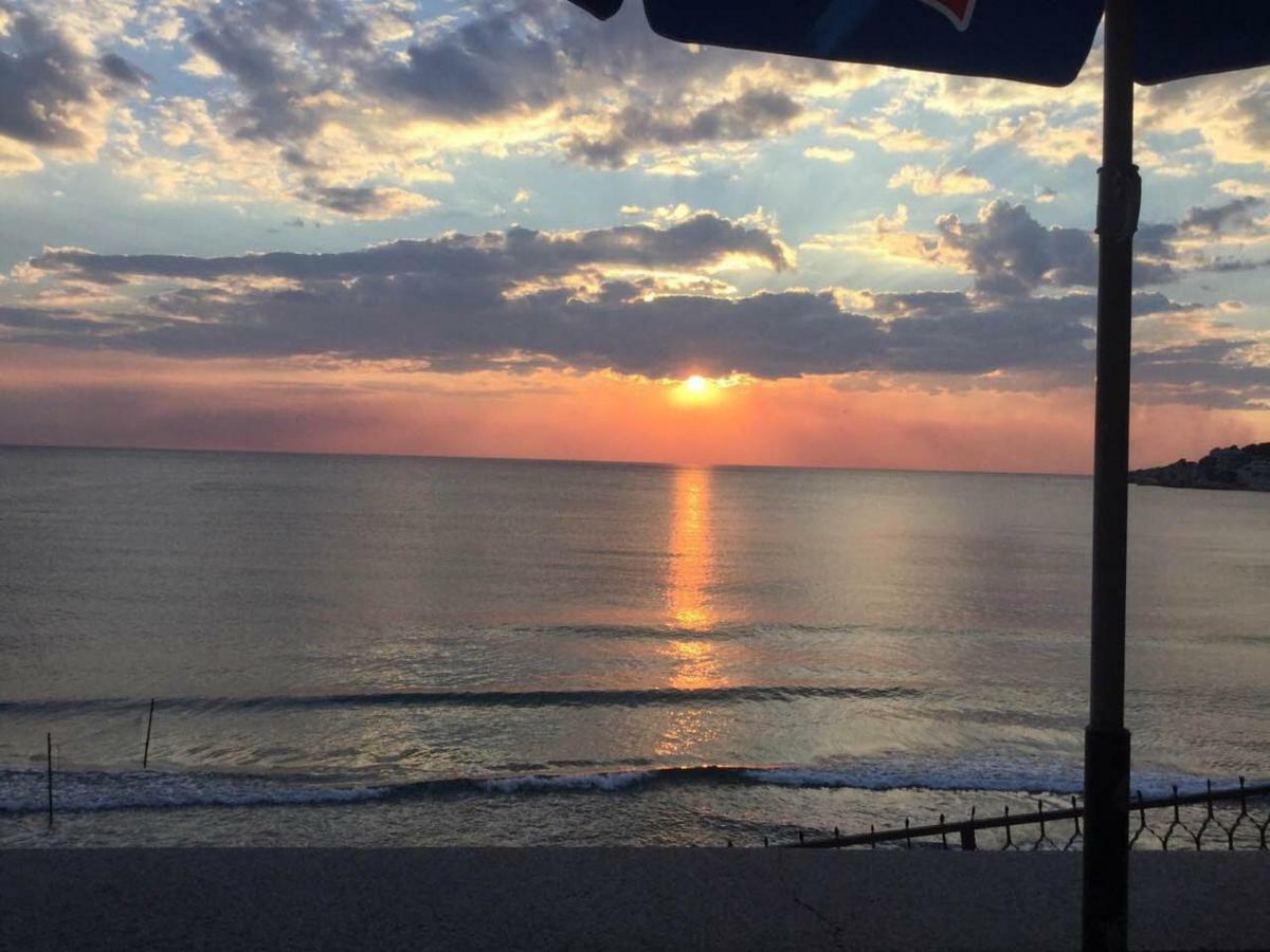 Aparthotel Darinka Ulcinj Esterno foto