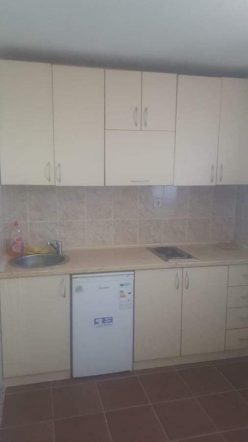 Aparthotel Darinka Ulcinj Esterno foto